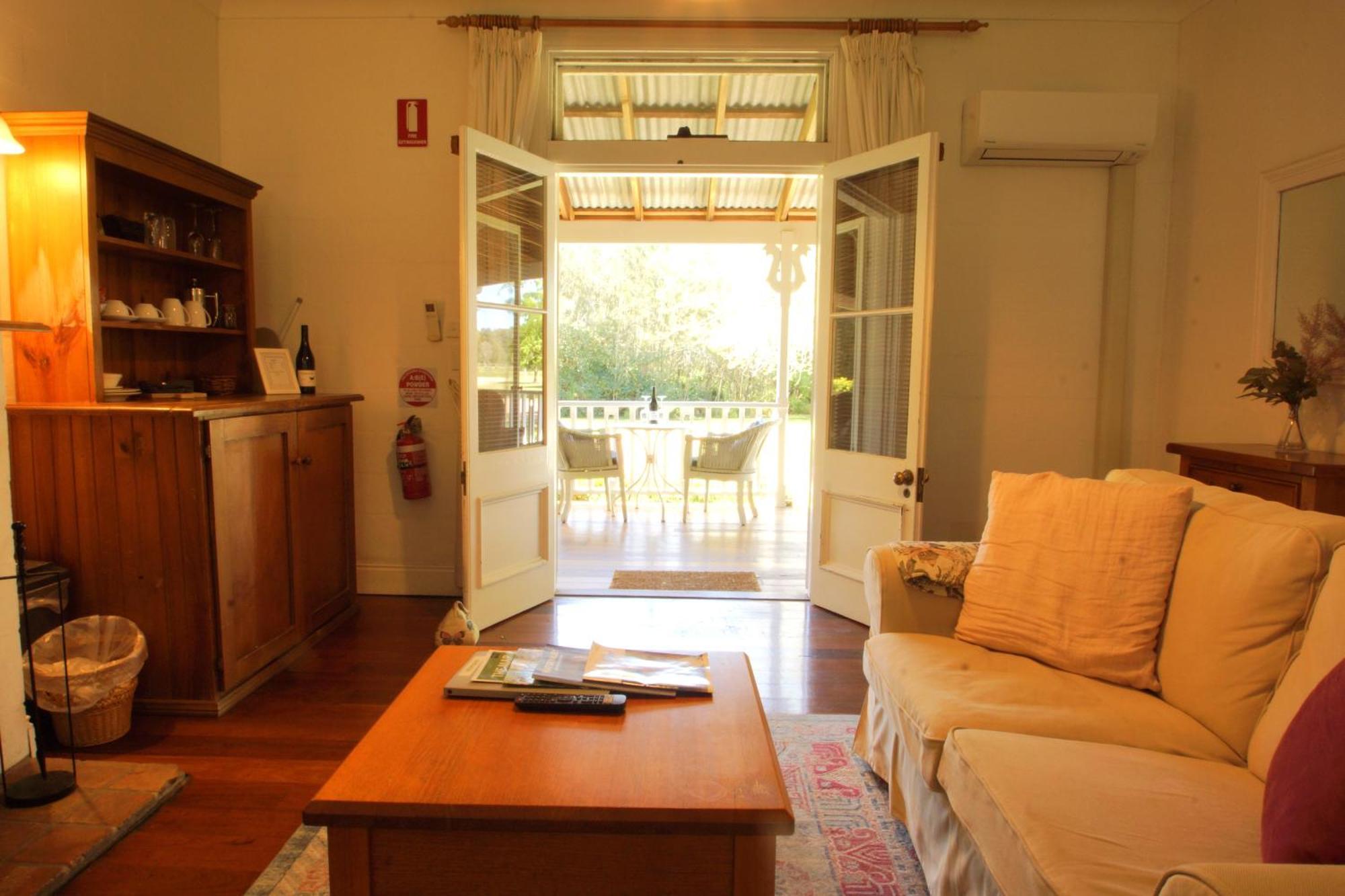 The Carriages Boutique Hotel And Vineyard โพโคลบิน ภายนอก รูปภาพ
