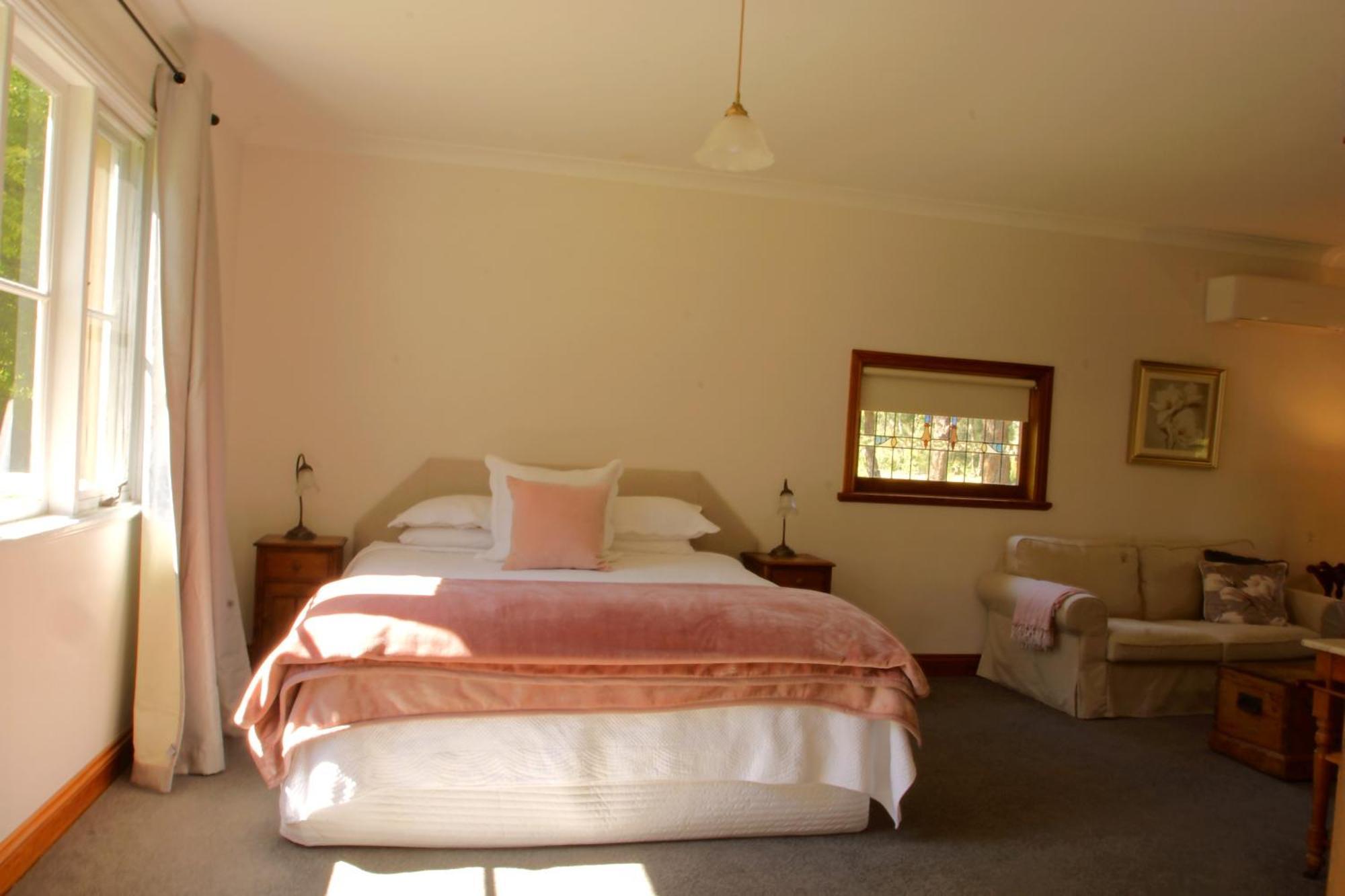 The Carriages Boutique Hotel And Vineyard โพโคลบิน ภายนอก รูปภาพ