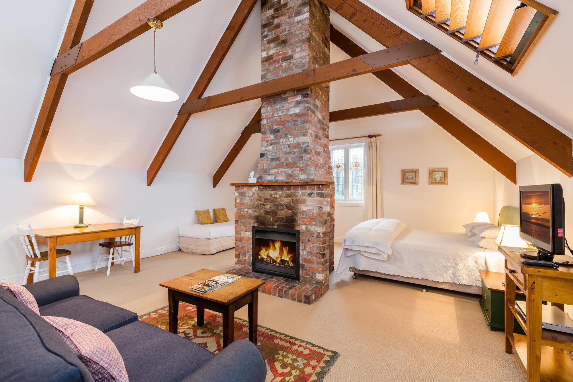 The Carriages Boutique Hotel And Vineyard โพโคลบิน ภายนอก รูปภาพ