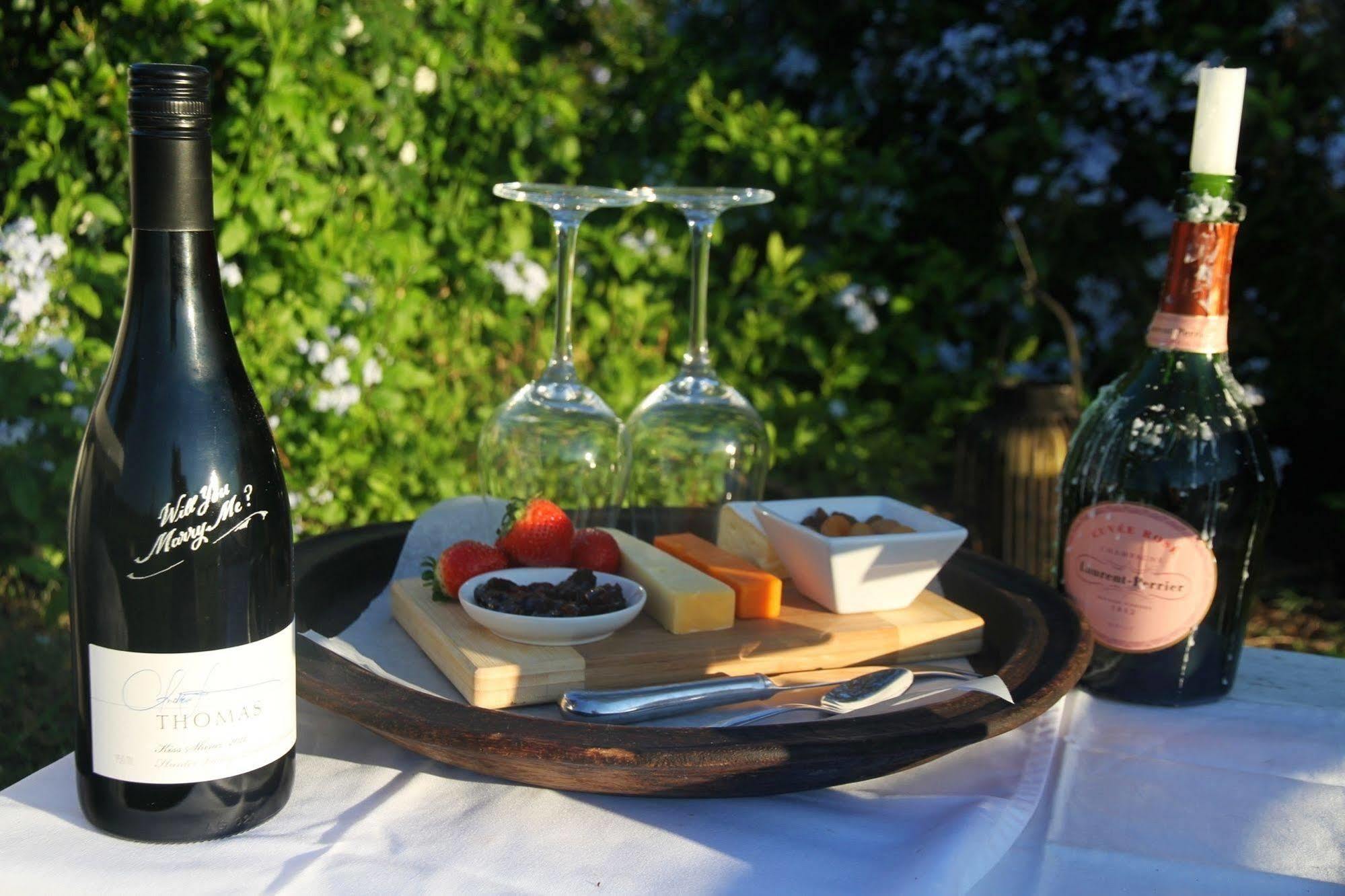 The Carriages Boutique Hotel And Vineyard โพโคลบิน ภายนอก รูปภาพ